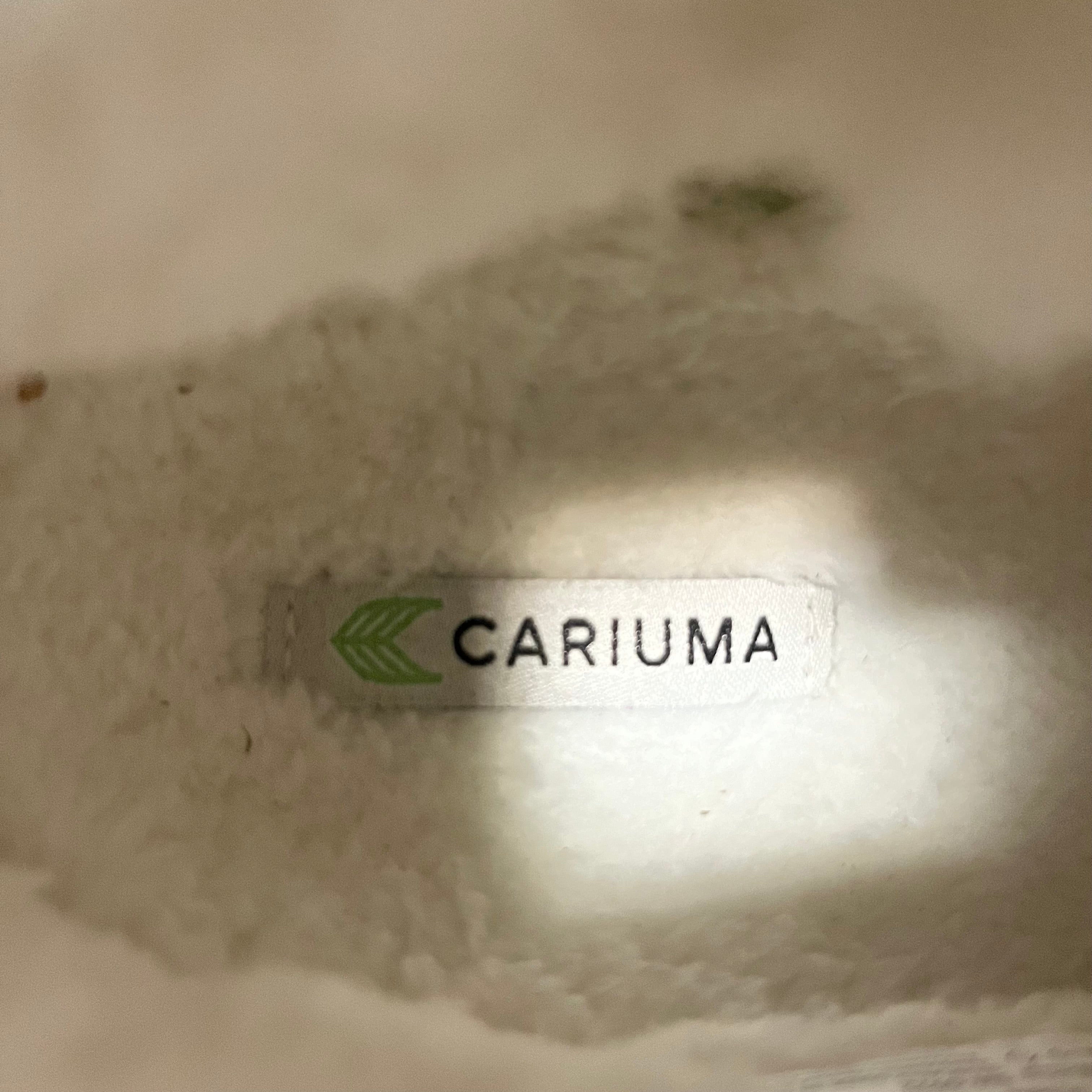 Cariuma Therma High Shoe