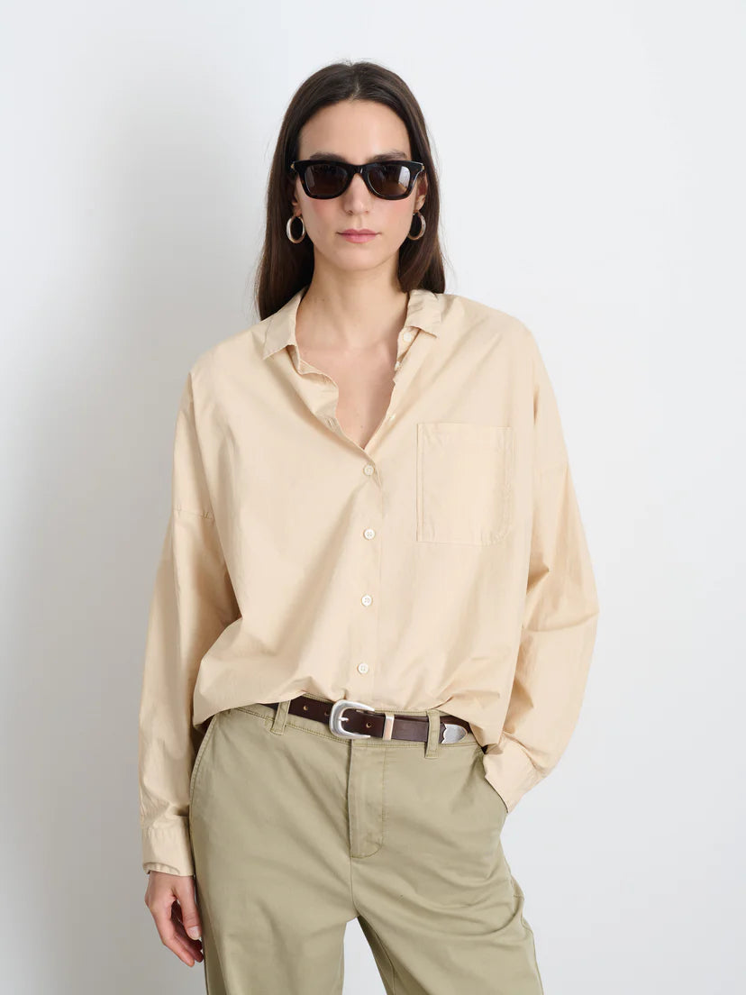 Alex Mill Jo Shirt Almond milk in Poplin