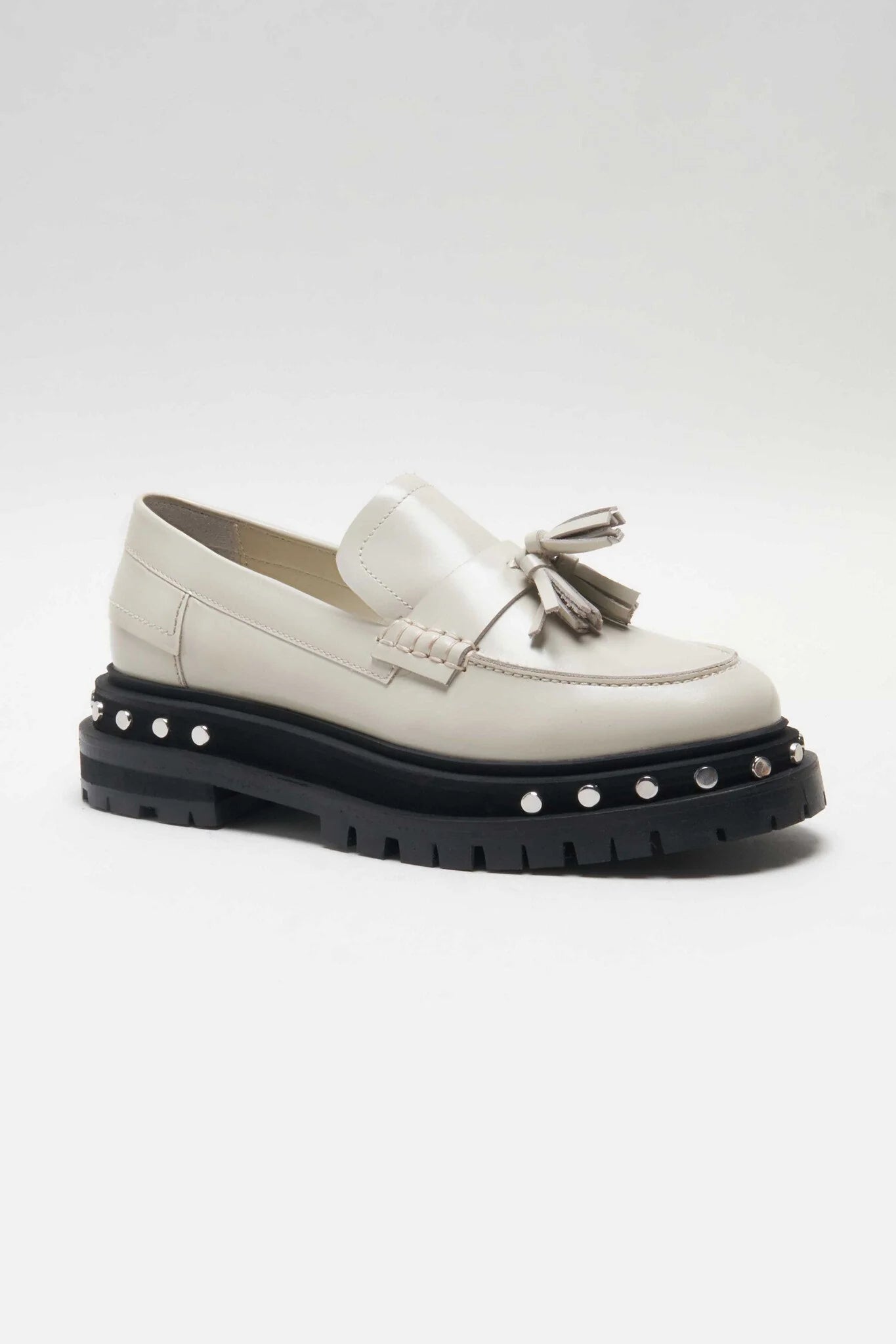 Free People Teagan Tassel Loafer in Ivory