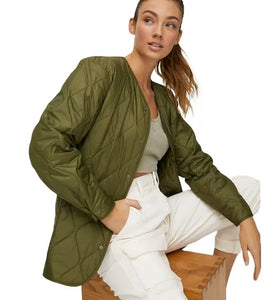 Tna Pratt Quilted Jacket in Fatigue Green
